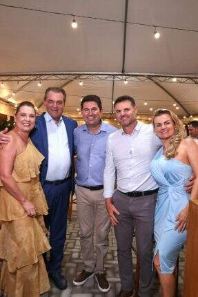 Jerêonimo entre Karla e Bruno Bortoluzzi e Roges e Tânia Pagnussat
