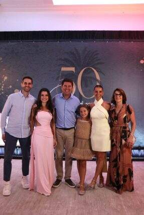 Juliano e Amanda Dagnoluzzo, Jerônimo, Maria Clara, Aline Goergen e Fátima Dagnoluzzo