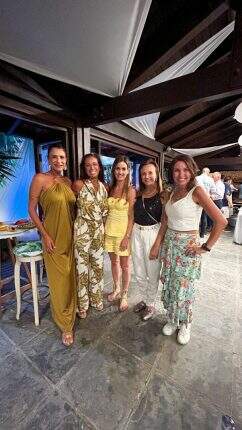 Fernanda Sirena, Marla Martins, Paula Athanasio, Rosa Helena Volk e Comandante Nádia