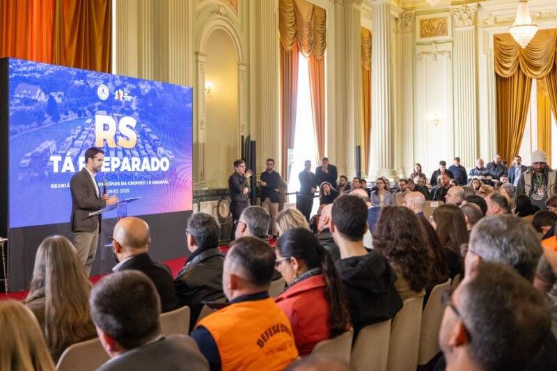 Defesa Civil cria rede de voluntariado para emergências climáticas no RS